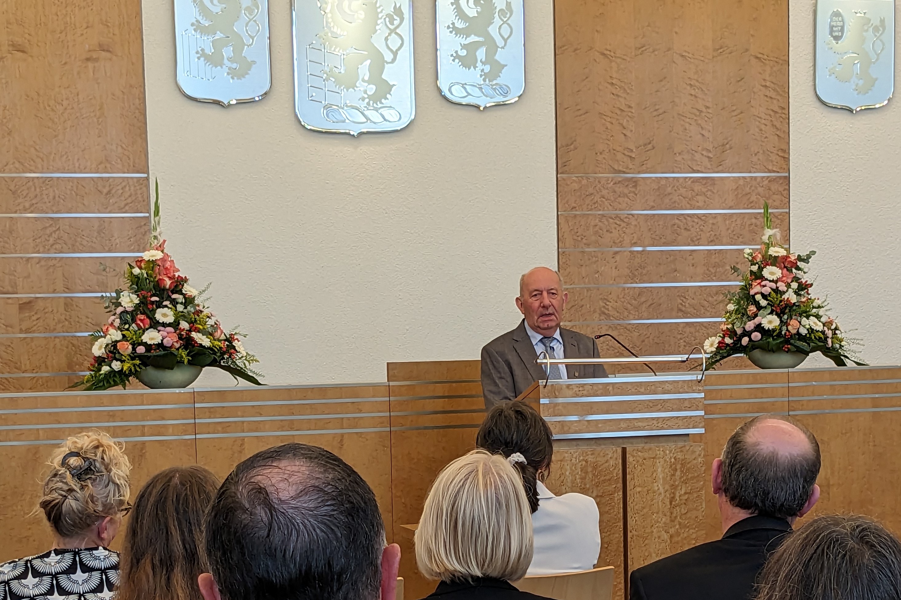 Manfred Oltmanns während der Ehrung im Wuppertaler Rathaus. Foto: Peter Vorsteher